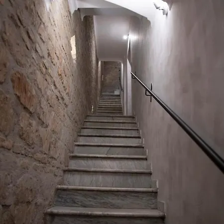 Domus Augustea - 3 Floor *