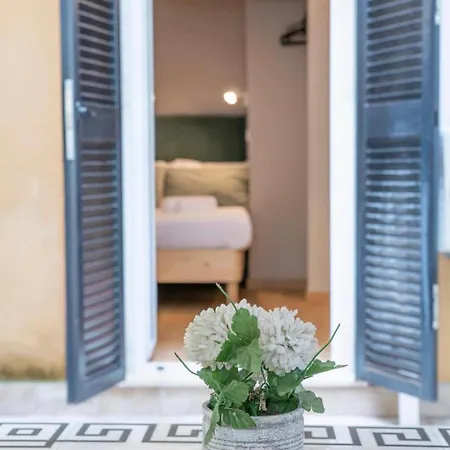 Domus Augustea - 3 Floor 아파트 *